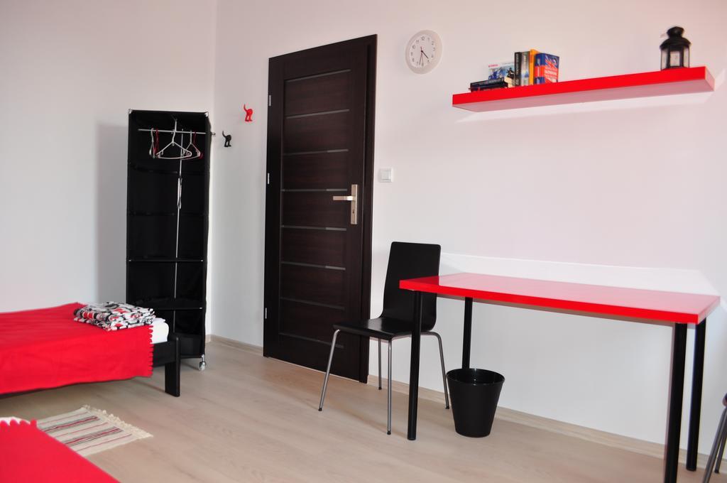 Apartament Scorpion Modlin Czosnów Eksteriør bilde