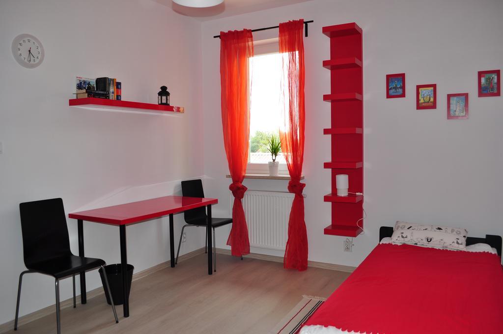 Apartament Scorpion Modlin Czosnów Eksteriør bilde