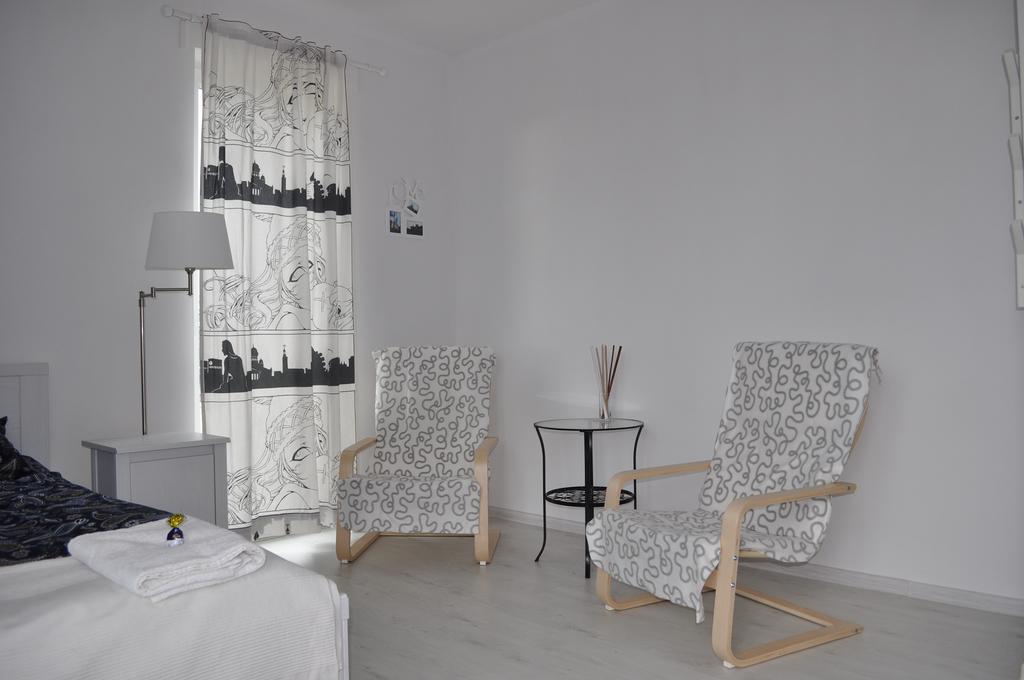Apartament Scorpion Modlin Czosnów Eksteriør bilde