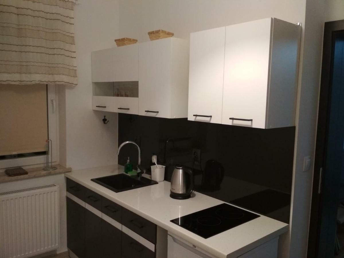 Apartament Scorpion Modlin Czosnów Eksteriør bilde